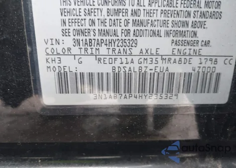 2017 Nissan Sentra S z USA, uszkodzony, nr VIN 3N1AB7AP4HY235329